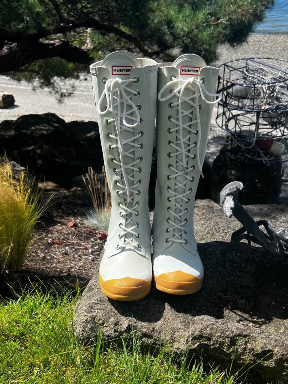 Rare Hunter Tall Lace-Up Rubber Rain Boots - Size 10